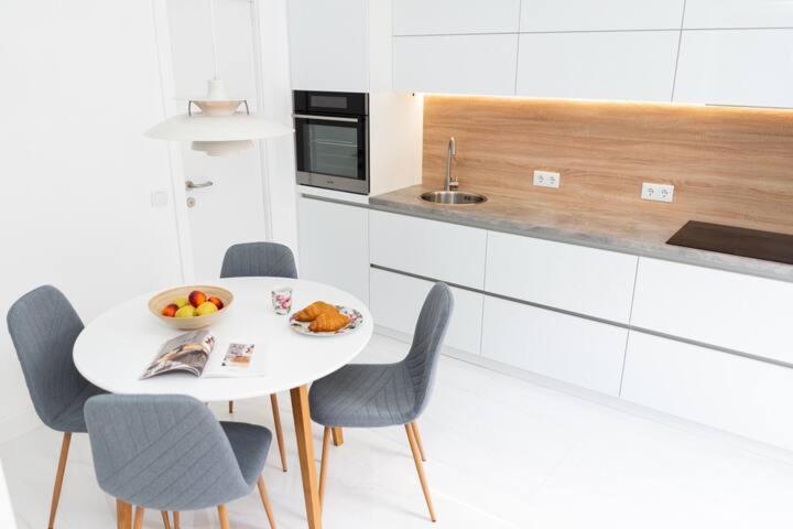 Freedom Apartments In The Heart Of Lviv - Balabana Str And Svoboda Avenue 外观 照片